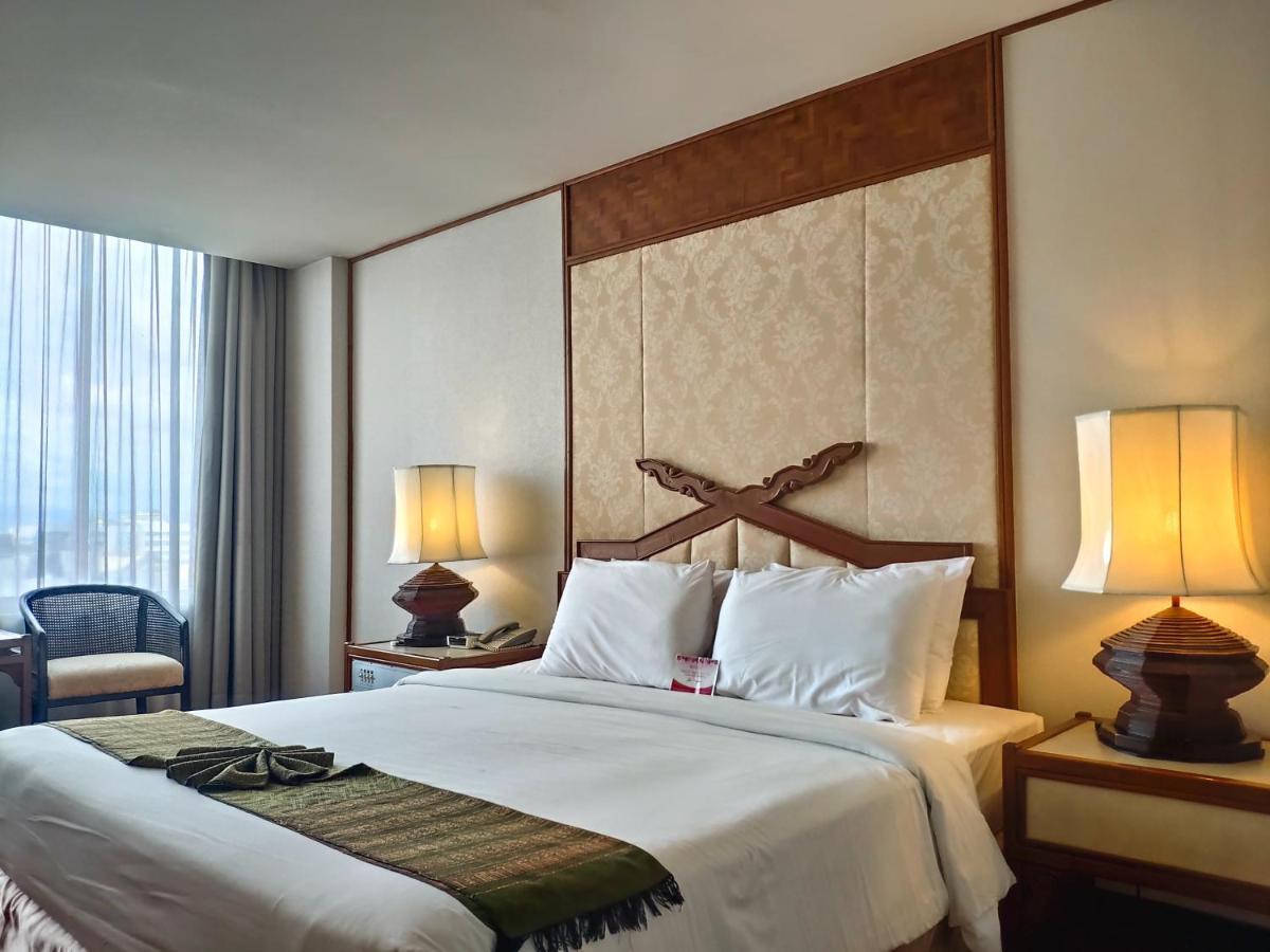 Chiang Mai Orchid Hotel Buitenkant foto